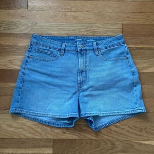 Women's Old Navy Shorts, 3" Inseam, Size 12
